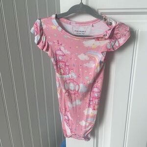 Posh Peanut Bamboo Castle Onsie 12-18 Months